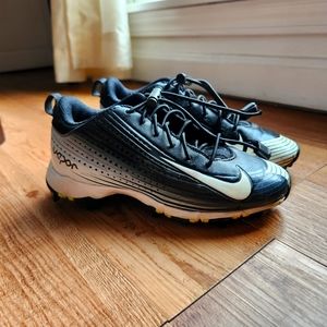 Nike Vapor Baseball Cleats (Little boys size 13)